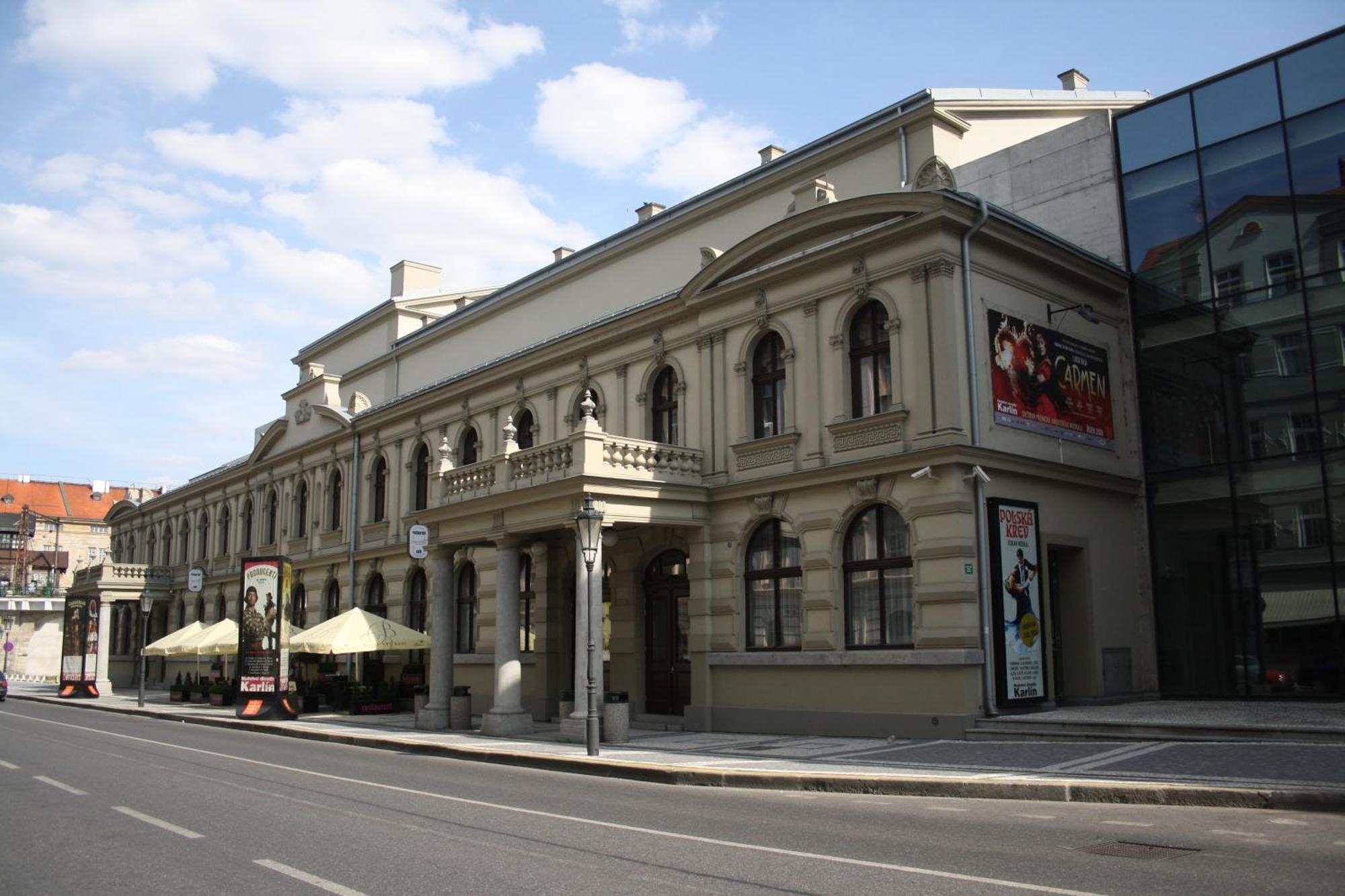 Apartments With Large Balcony, Parking Prag Dış mekan fotoğraf