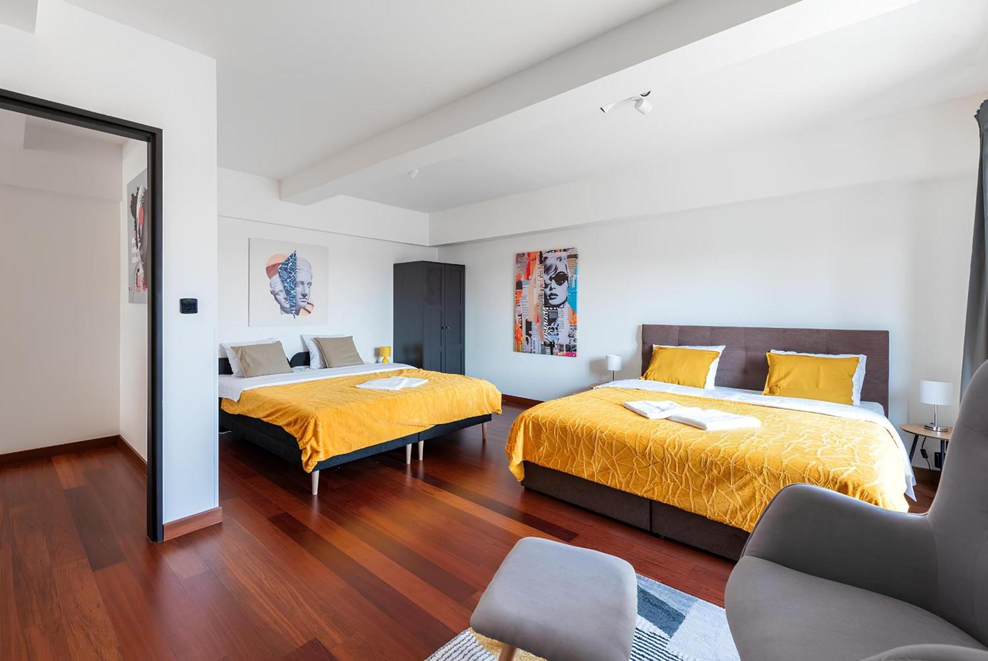 Apartments With Large Balcony, Parking Prag Dış mekan fotoğraf