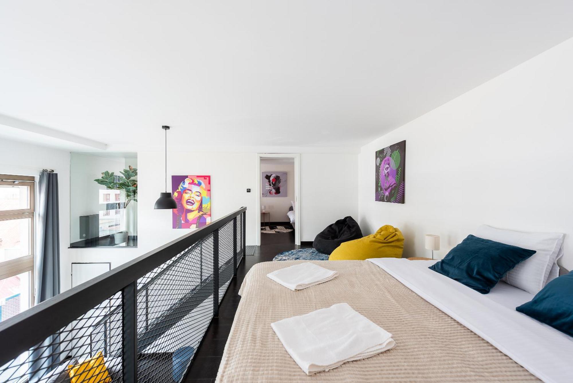 Apartments With Large Balcony, Parking Prag Dış mekan fotoğraf